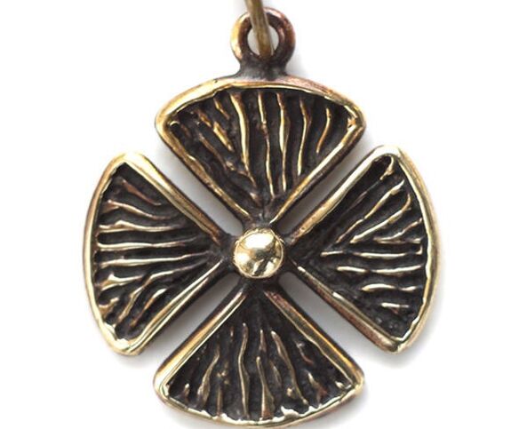 pendant clover as an amulet of good luck