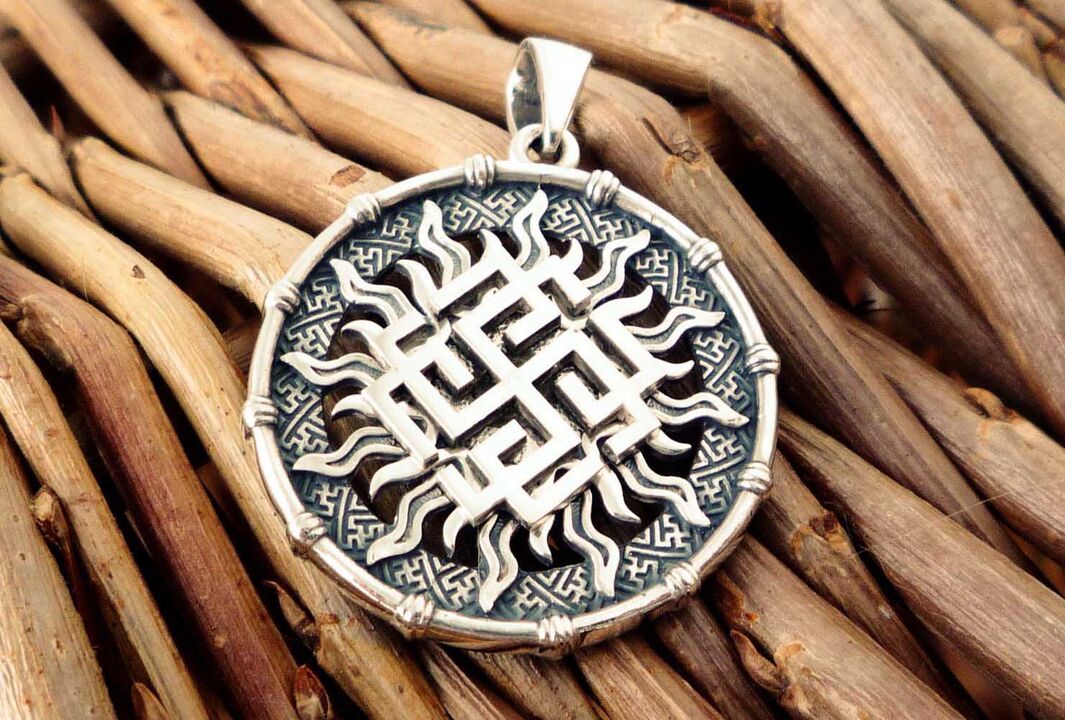 Slavic amulet pendant that brings money